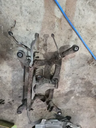 Subchasis Trasero Audi Q5 2013