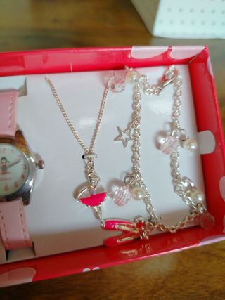 Conjunto niña: reloj, colgante y pulsera