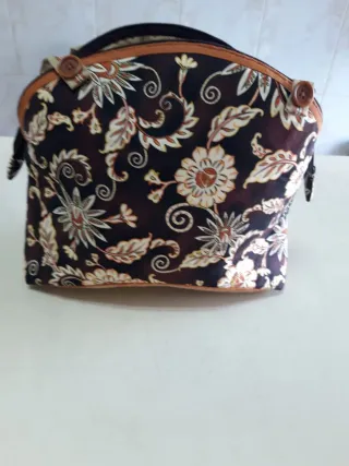 Bolso de hombro estampado floral