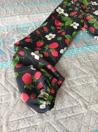 Mono Zara Estampado Fresas Manga Larga XL