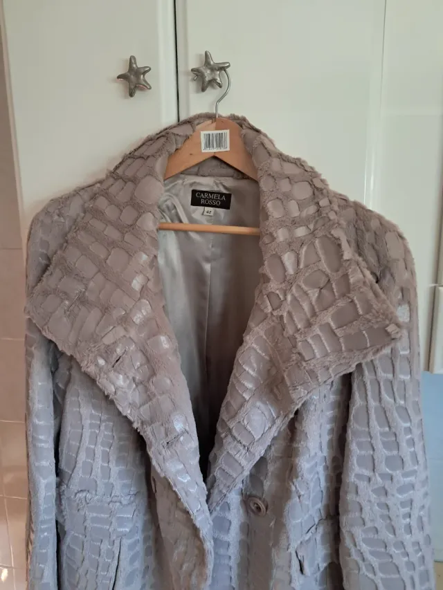 ABRIGO CARMELA ROSSO