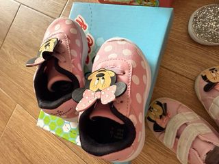 Lote Zapatillas Bebé niña Sin Estrenar