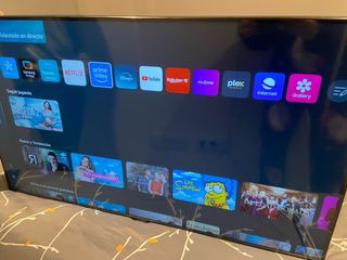 TV Samsung 43 UHD 4K Smart TV.