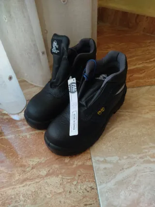 Botas de seguridad FAL negras