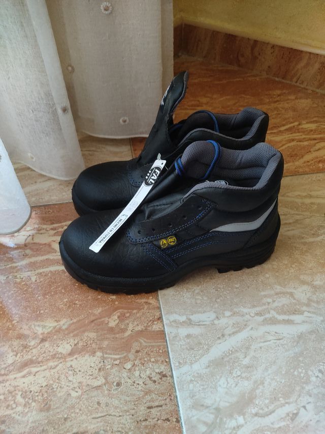 Botas de seguridad FAL negras