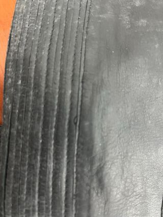 Botas altas de piel negras