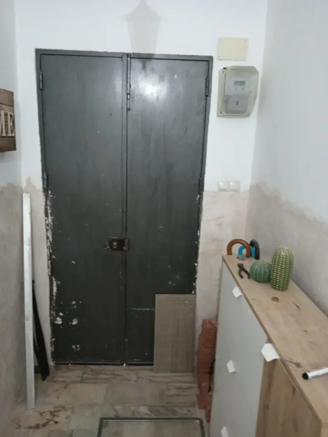 Puerta de entrada exterior1'08×2'20