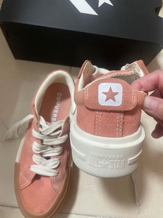 Zapatillas Converse Rosa y Marrón