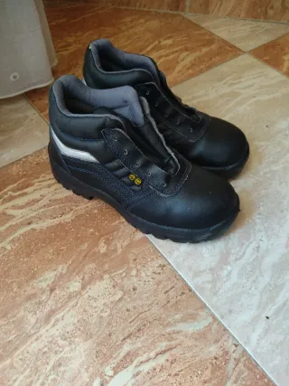 Botas de seguridad negras