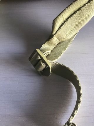 Mochila HOFF acolchada gris y verde