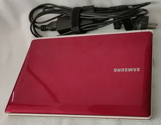 Portátil Samsung N150 Plus Rojo