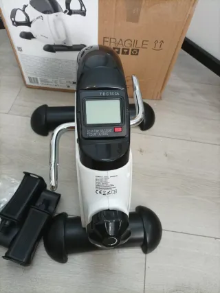 InnovaGoods Pedaleador Estático Gimnasia Pasiva