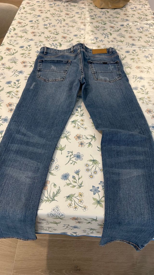 Lote 4 Pantalones Vaqueros Azules y Negros