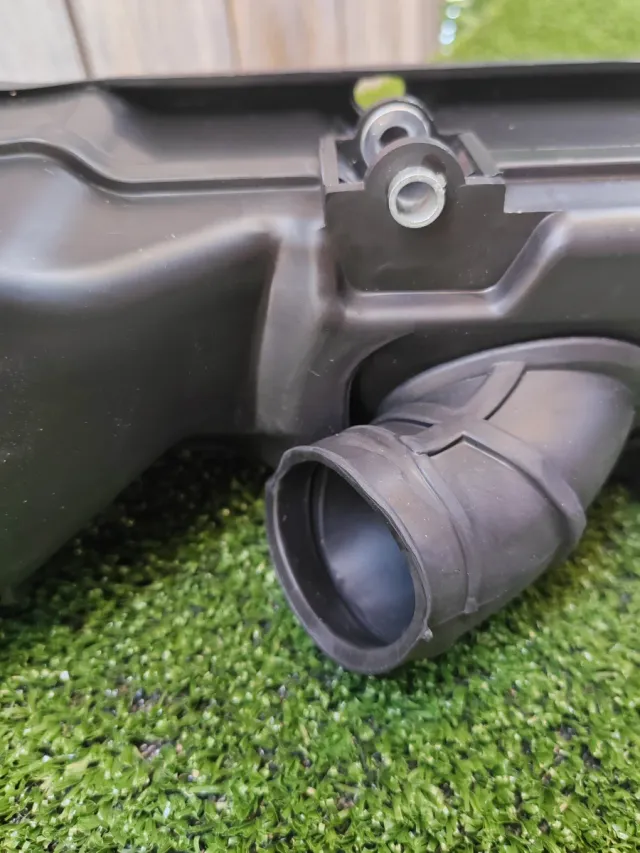 CAJA FILTRO DE AIRE PIAGGIO ZIP SP