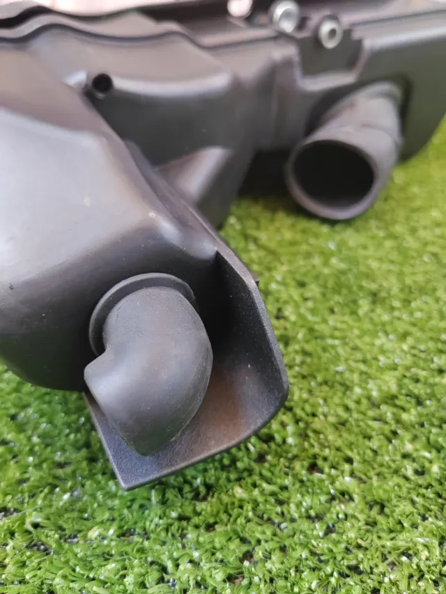 CAJA FILTRO DE AIRE PIAGGIO ZIP SP