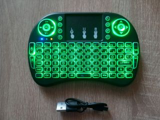 Mini Teclado Inalámbrico Retroiluminado Español