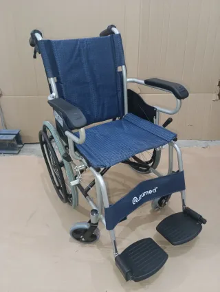 Silla de ruedas ligera Quirumed 
