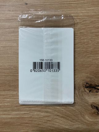 Carta Pokémon Jangmo-o Promoción Toys R Us