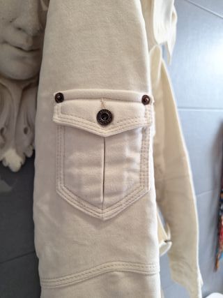 Abrigo trench Moschino beige