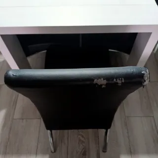 Juego de 6 sillas de comedor negras.  (Negociable)