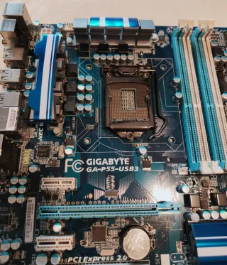 Placa Base Gigabyte GA-P55-USB3