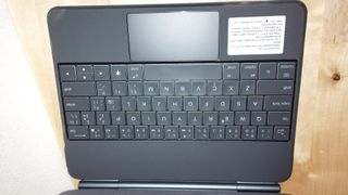 Funda Magnética con teclado iPad Pro 12.9/Air 13