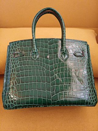 Elegante Bolso de mano inspirado en tipo Kelly...