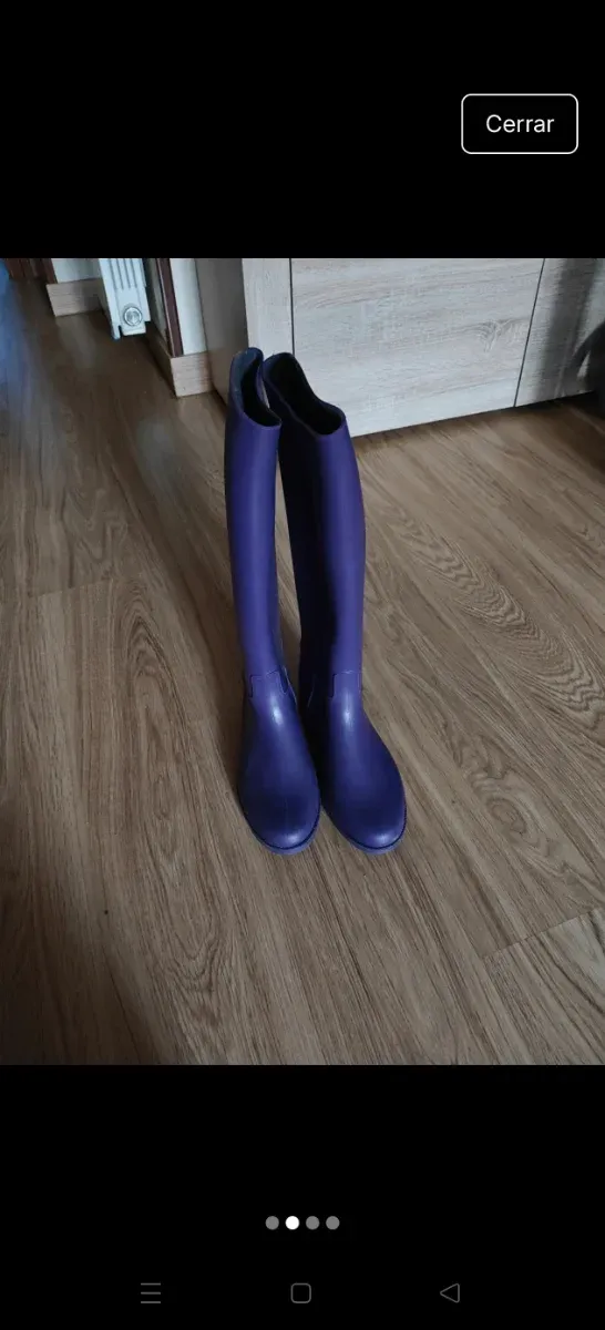 Botas de agua moradas