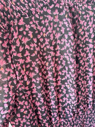 Vestido estampado flores negro y rosa
