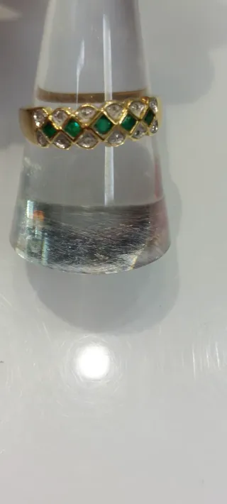 Anillo Oro Esmeraldas y Diamantes
