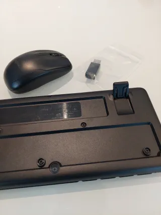 Teclado y Ratón Inalámbricos