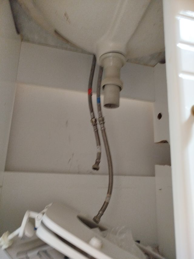 Mueble de baño con lavabo de mármol