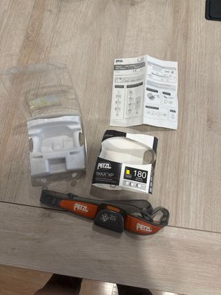 Frontal Petzl Tikka XP 180 lúmenes