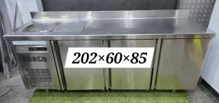 Mesa refrigerada acero inoxidable con lavabo