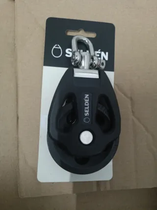 Polea Selden giratoria 60mm Max línea 14mm