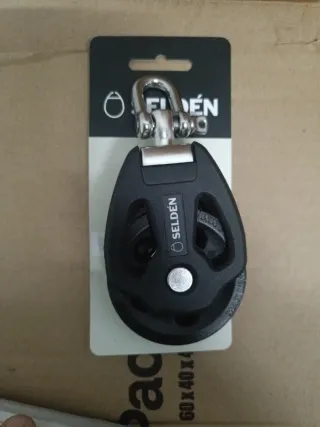 Polea Selden giratoria 60mm Max línea 14mm