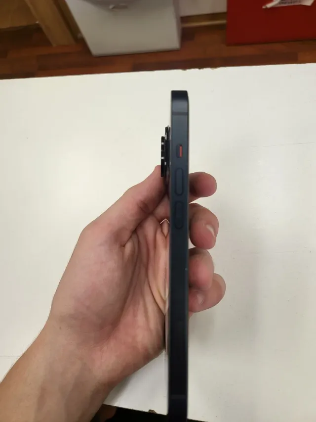 iPhone 14 256GB Blu marino