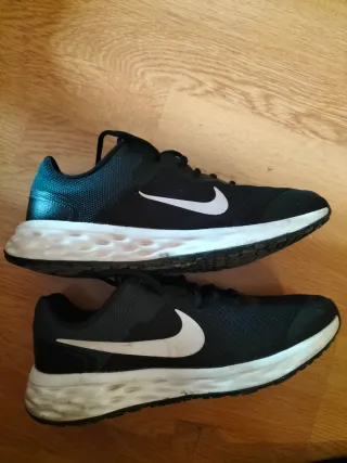 Deportivas Nike T 40