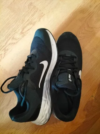 Deportivas Nike T 40