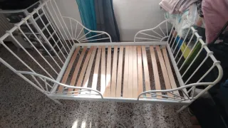 Cama extensible infantil blanca