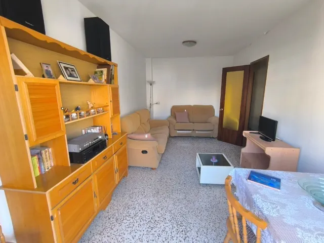 VENTA DE PISO EN AMPOSTA(TARRAGONA)