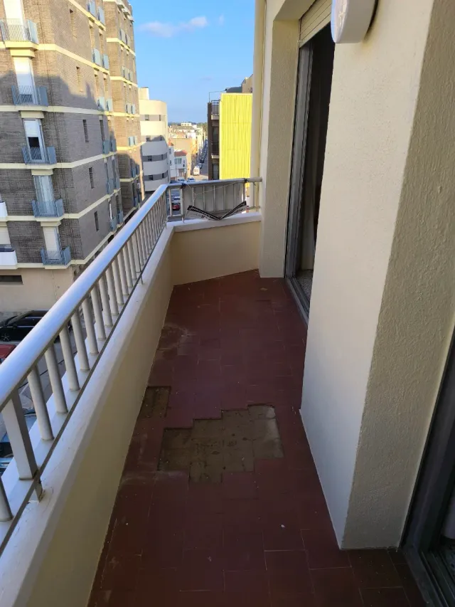 VENTA DE PISO EN AMPOSTA(TARRAGONA)
