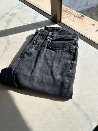 Pantalón vaquero Zara
