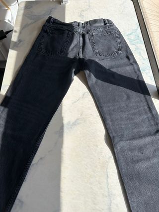 Pantalón vaquero Zara