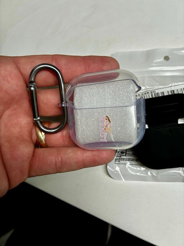 Fundas para AirPods 4 (Negro y Transparente)