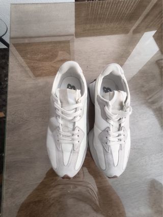 Zapatillas New Balance 327 Beige/Blanco
