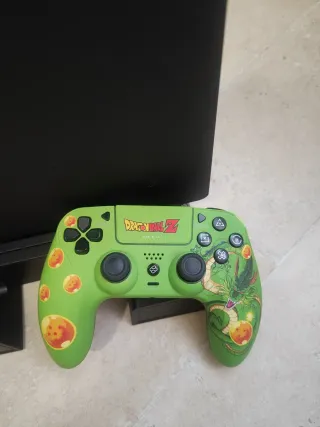 PS4 Slim 1TB + Mando Dragon Ball Z