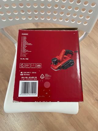 Lijadora Einhell TC-PL 750