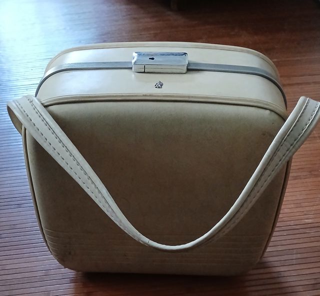 Neceser de viaje vintage años 60