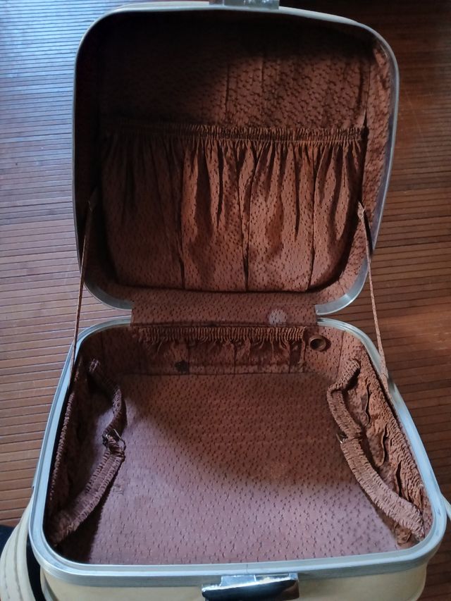 Neceser de viaje vintage años 60